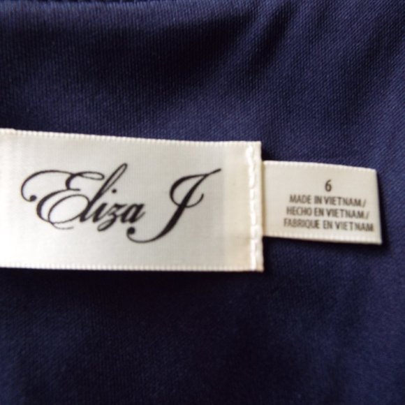 Eliza J Navy Blue and White Cold Shoulder Floral Pansy Print Dress Size 6 - Picture 10 of 12